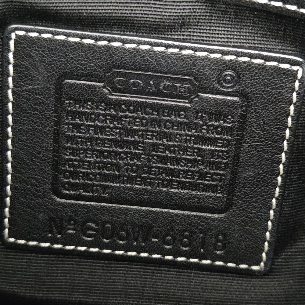 EXCELLENT VINTAGE COACH Y2K MINI SIGNATURE SOHO BUCKLE FLAP SHOULDER BAG 6818 - Picture 10 of 11